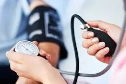 ارتباط فشارخون بالا در میانسالی و افزایش آسیب مغزی در سنین بالاتر