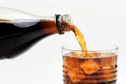 فواید عالی نوشابه که از آن بی خبرید! + تصویر 