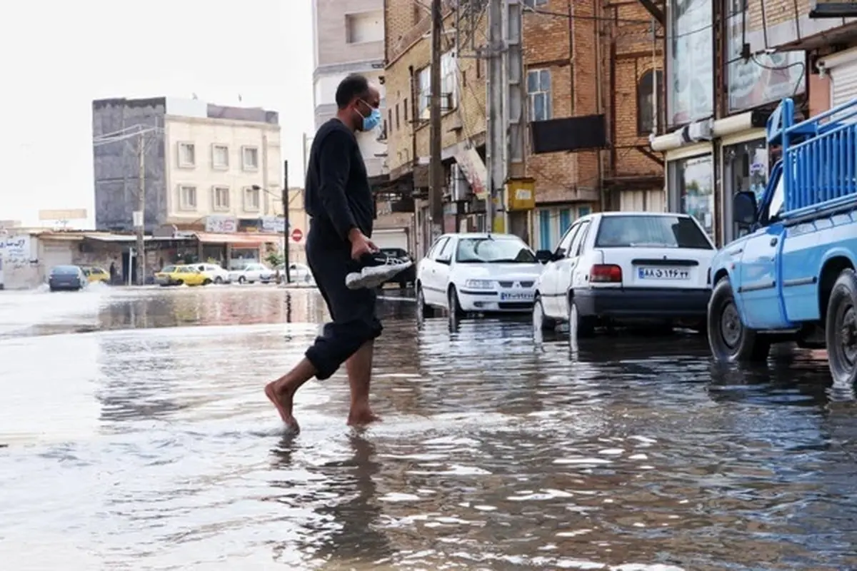 خوزستان زیر آب | ورود فاضلاب به منازل | خطر فرو ریختن خانه‌های مناطق حاشیه‌نشین