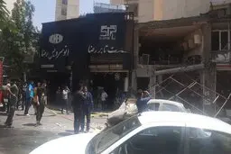 انفجار شدید تعویض روغنی در قیطریه تهران