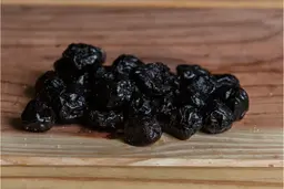 طرز تهیه آلبالو خشکه با سس آلبالو | روشی آسان  برای درست کردن آلبالو خشکه+ ویدئو 