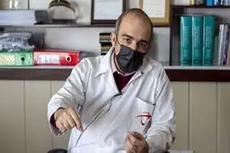 دکتر طبرسی: بیشتر مبتلایان به امیکرون، جوانان ١۵ تا ٢٩ سال بوده است + ویدئو 