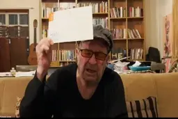  اعلام تحصن داریوش مهرجویی مقابل ساختمان وزارت ارشاد: من را بکشید!+ویدئو