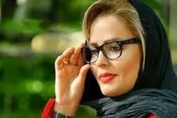 سپیده خداوردی با لباس عروسکی