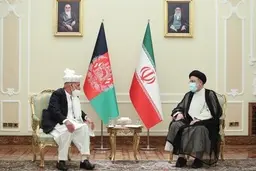 آیت‌الله رئیسی: امنیت منطقه باید توسط کشور‌های منطقه تامین شود