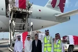 سومین محموله کمک‌های دولت قطر وارد تهران شد 
