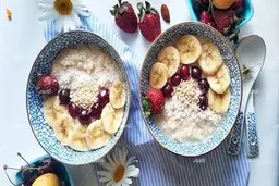 صبحونه این اوتمیل رژیمی خوشمزه رو درست کن | طرز تهیه اوتمیل رژیمی +ویدیو