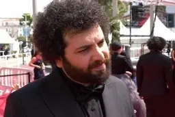 چه کسی در ساخت فیلم برادران لیلا نقش داشته؟ | نقش خواهر سعید روستایی