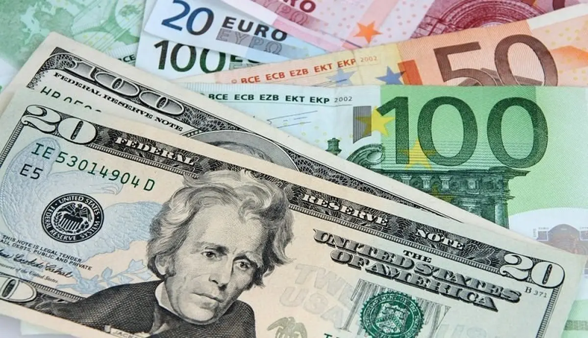 شوک جدید به بازار های مالی | ارزش دلار و یورو برابر شد+ جزئیات 