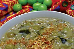 این آش خوشمزه و معطر، یک انتخاب عالی برای روزهای بهاری | طرز تهیه آش گوجه سبز +ویدئو