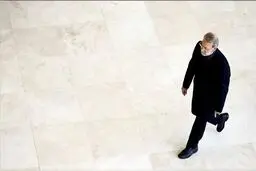 
تفاوت فرزند محسن رضایی که پناهنده شد با دختر لاریجانی