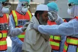 کرونا: آمار ابتلا به کرونا در پاکستان  تا پایان ماه به ۳۰۰ هزار نفر 