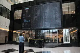 افت ۲۰ هزارواحدی بورس | شاخص وارد کانال یک میلیون و۳۰۰هزار واحدی شد