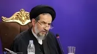 
امام جمعه موقت تهران |   تعطیلی نمازهای جماعت و جمعه توجیه ندارد
