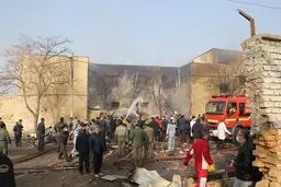 تعداد فوتی‌های حادثه سقوط هواپیمای جنگی به ۳ نفر رسید