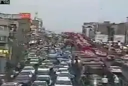 لحظه درگیری نماینده مجلس با سرباز راهور + ویدئو