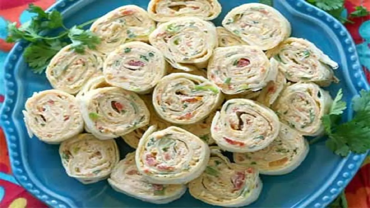 یک میان وعده فوری که توی خوشمزگی رقیب نداره | طرز تهیه میان وعده فوری با نان لواش +ویدئو