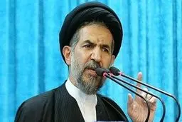 مخالفت امام جمعه تهران با خصوصی سازی استقلال و پرسپولیس