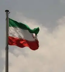 سخنگوی قرارگاه خاتم‌الانبیا: تردد در تنگه هرمز بدون مجوز و نظارت نیروهای مسلح ایران امکان‌پذیر نیست