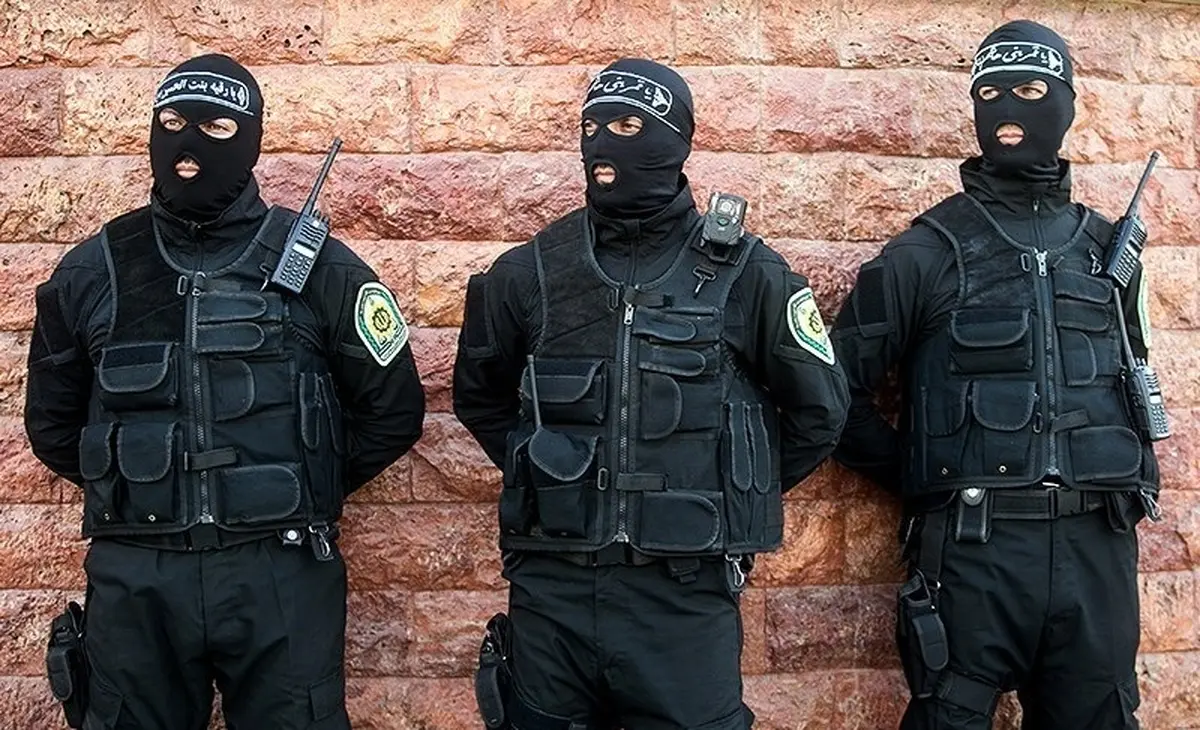 پلیس: یک تیم تروریستی را در خوزستان منهدم کردیم | این تیم به گشت انتظامی ماهشهر حمله مسلحانه کرده بود | این باند از سوی گروه‌های ضدانقلاب خارج از کشور و سرویس‌های اطلاعاتی بیگانه هدایت و حمایت می‌شد