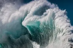 بارش شدید باران در شمال کشور |  افزایش ارتفاع موج در خلیج فارس و دریای خزر