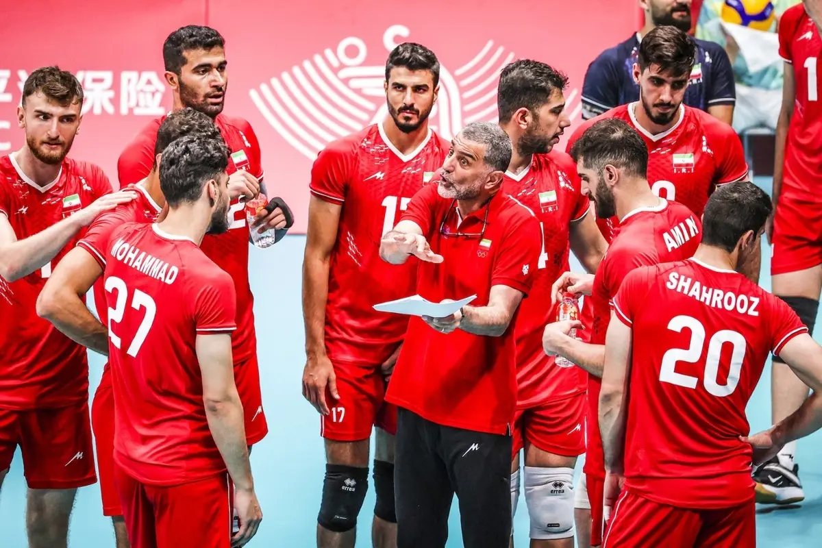 کسب اولین طلا تیم ملی در بازیهای آسیایی | تیم ملی والیبال ایران به اولین طلای کاروان ایران در بازیهای آسیایی هانگژو رسید
