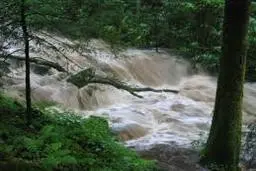 سیل شدید در خوزستان | سیل در روستای هفت‌شهیدان در مسجدسلیمان استان خوزستان

