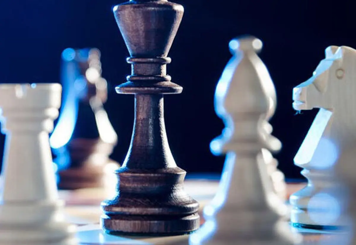 پیروزی خادم‌الشریعه برابر حریف آمریکایی در مسابقات شطرنج آنلاین