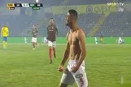 حرکت جنجالی علیپور بعد از دبل در آروکا!+ویدئو