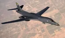 تشدید حملات آمریکا با بمب‌افکن B-1 | آکسیوس: برای نخستین بار علیه ایران به کار رفت