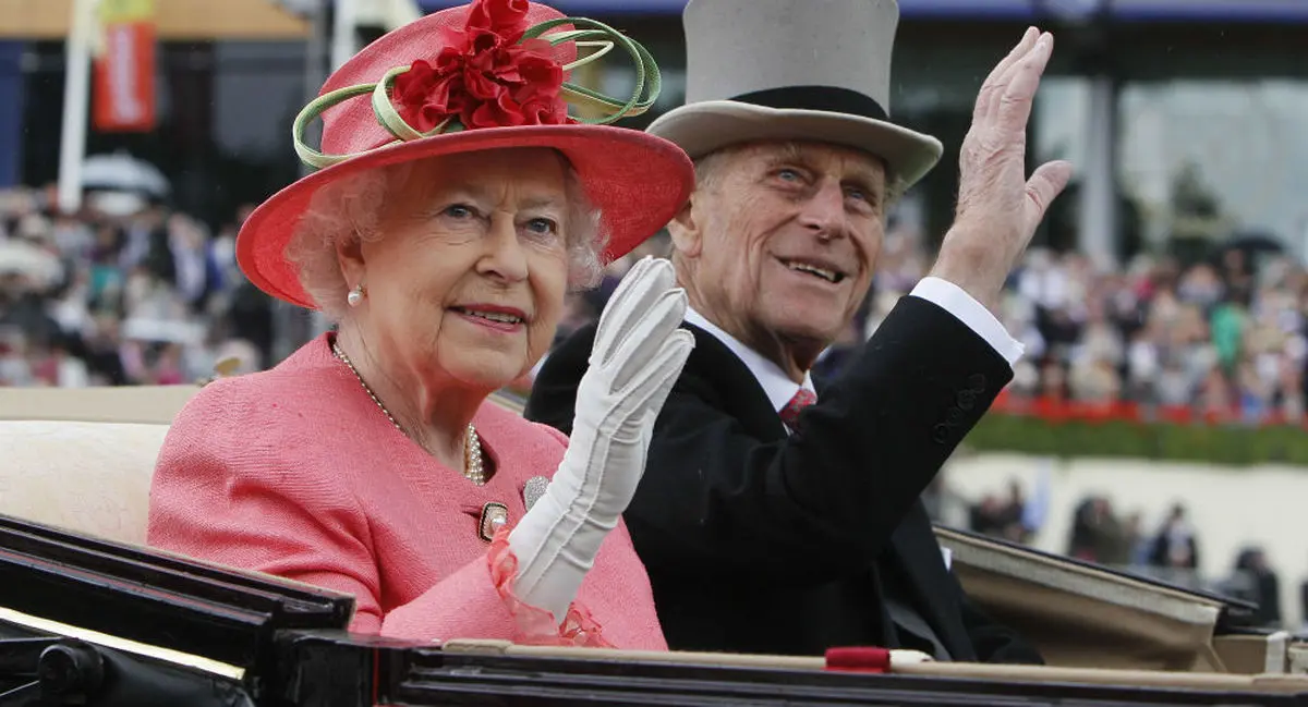 شوهر ملکه انگلیس | پرنس فیلیپ  در بیمارستان بستری شد