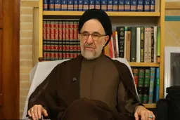 سید محمد خاتمی: «ای ایران» گفتن کافی نیست، باید نسبت به ایران اهتمام عملی داشت | از اسلامی سخن می‌گویم که به ایران احترام قائل است |  ما دنبال تخیلات دیگری رفتیم که نه به آنها رسیدیم و نه توسعه