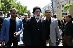 هادی خامنه‌ای: از لیست خاصی حمایت نمی‌کنیم