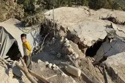 اسکان ثابت زلزله‌زدگان اندیکا تا ۶ ماه دیگر
