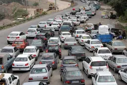 ترافیک ۱۰ کیلومتری پشت کندوان