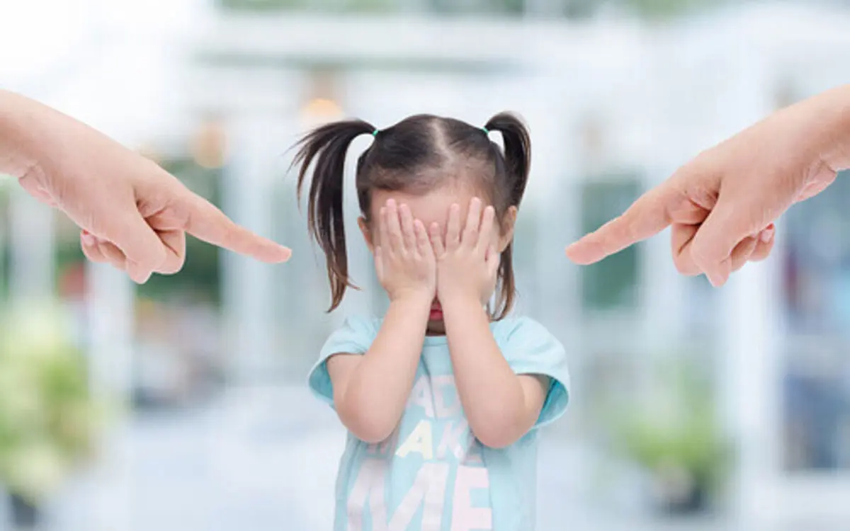مشکلات روانیِ رایج، که به خاطر والدین سمی گریبانگیر فرزندان می‌شود