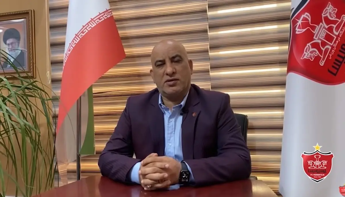 صدری: مبلغ قراردادمان با کارگزار جدید پرسپولیس در صورت در اختیار گرفتن حق پخش، ۶۳۰ میلیارد تومان خواهد بود | قرار شد از بازی بعدی کل تبلیغات محیطی در دیدارهای خانگی با خودمان باشد