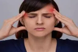  علل و انواع مختلف سردردها  | هنگام سردردچه بخشی از مغز آسیب می بیند؟