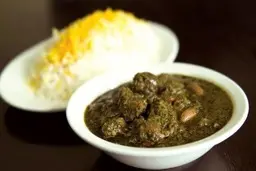 فوت‌ و فن خوش رنگ شدن “ قورمه سبزی” بدون اینکه تلخ شود! | نکات طلایی برای پخت  قورمه سبزی