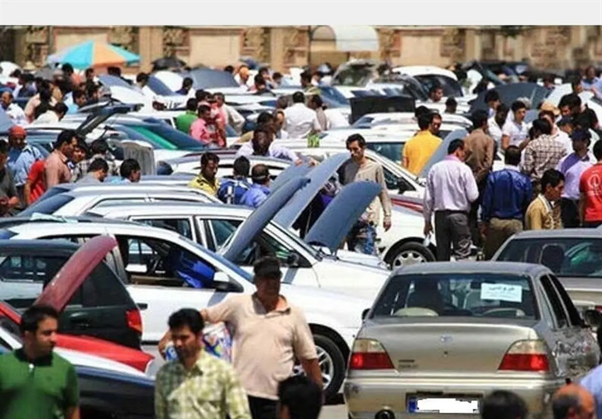  جهش یکباره  قیمت خودروهای مدل ۱۴۰۱