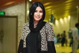 سلفی ماشینی شیوا طاهری +عکس 