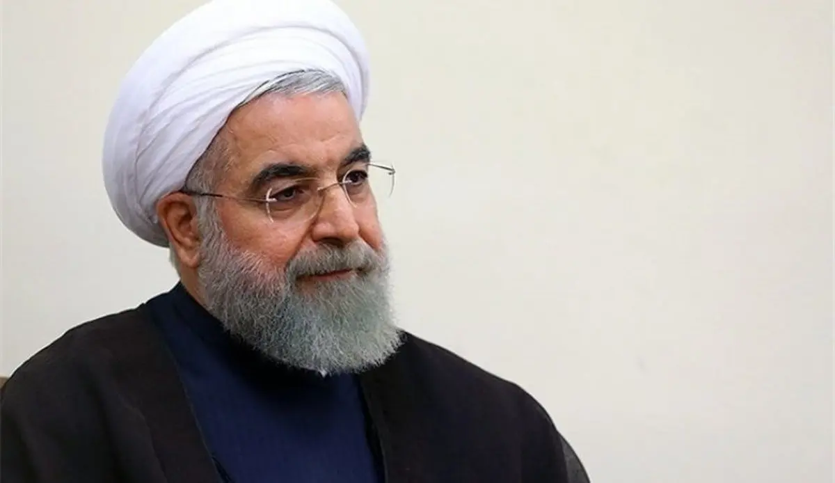کیهان:چرا روحانی وزرای خود را از قرارگاه خاتم سپاه پاسداران نمی آورد؟