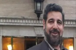 وکیل خانواده قاضی منصوری: هیچ فیلمی مبنی بر تأیید موضوع خودکشی در پرونده نیست | از دادستانی رومانی درخواست کردیم که تمامی مدارک را مستقیماً برای خانواده بفرستند
