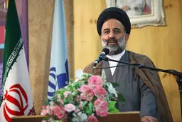 همه دنیا از گسترش فضای مجازی استقبال می کنند، شما دنبال فیلترش هستید؟