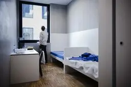 زندان ها در کشورهای مختلف جهان | تصاویری باورنکردنی از زندان های دنیا +ویدئو