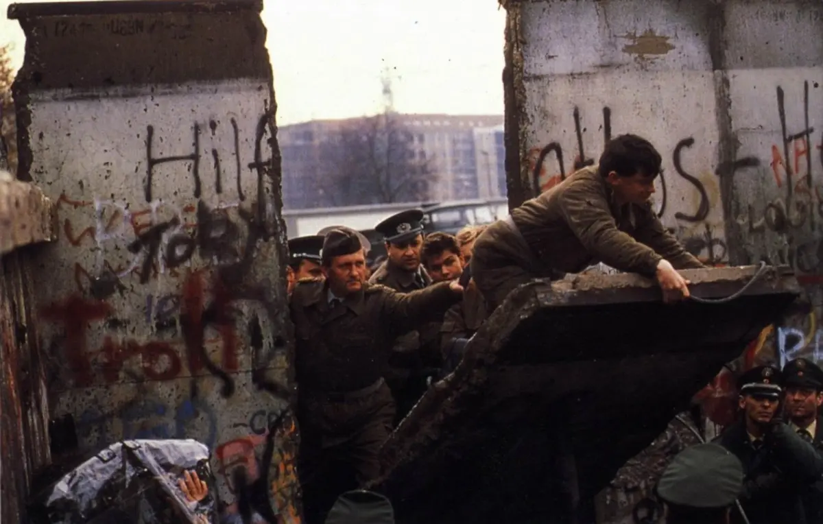 «دیوار برلین»: هر آنچه که باید در مورد چگونگی و چرایی نماد جنگ سرد در آلمان بدانید
