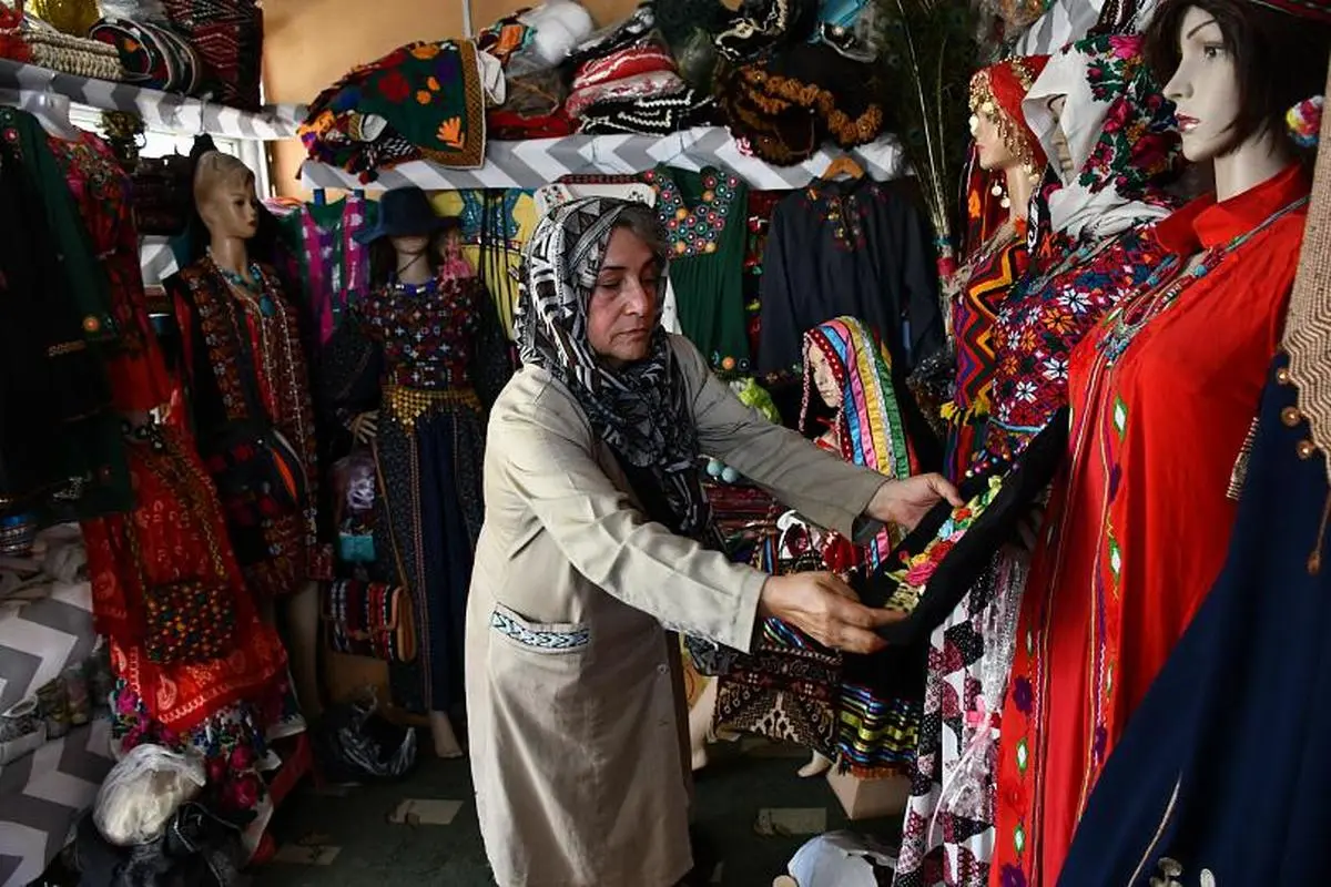 صنایع دستی افغانستان زیر سایه‌ی اجناس ترک و چین