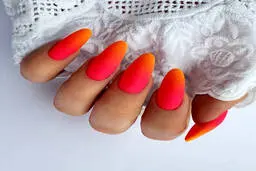 مدل ناخن آمبره پاییزی شیک و مجلسی