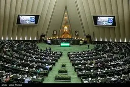 ساماندهی پیام‌رسان‌ها در مسیر صحن مجلس| فیلترینگ پیام رسان های خارجی و تعیین حبس برای شخص منتشر کننده فیلترشکن؟