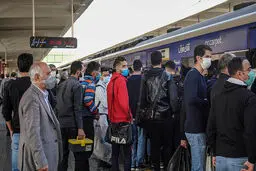 فرش قرمز برای کرونا؟ | تصمیمات «محرک پاندمی» چگونه جای نسخه «مهار پاندمی» را گرفت؟